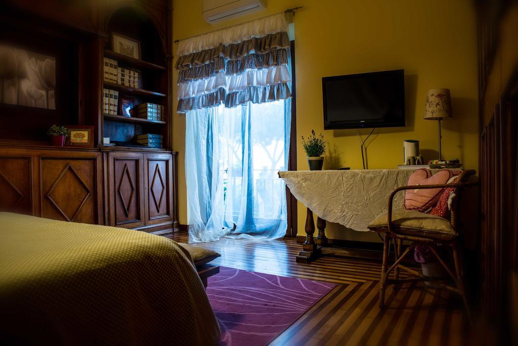 Al Pino B&B Grottaferrata Cameră foto
